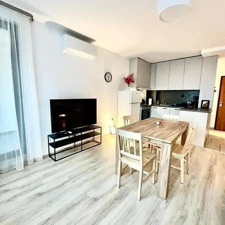 Plovdiv: 1-bedroom With Free Parking Apartment